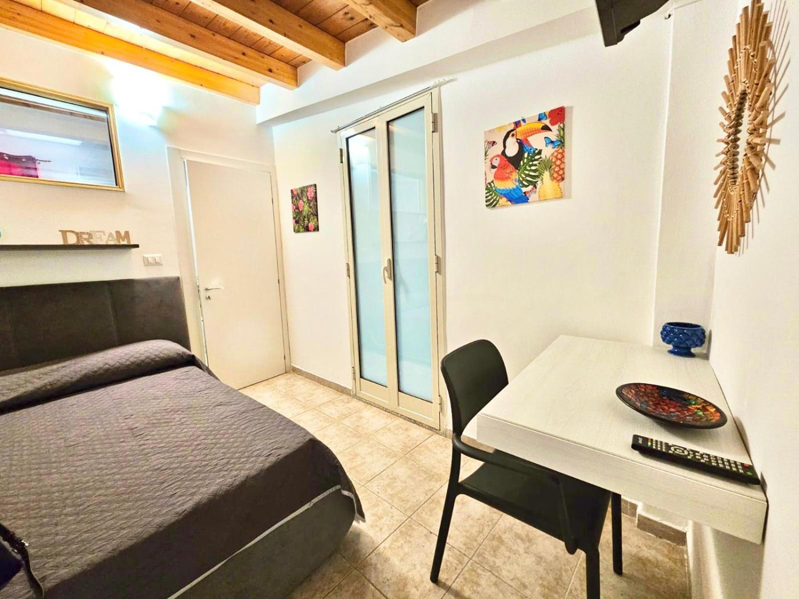 Carrettieri 9 Apartment Чефалу Экстерьер фото